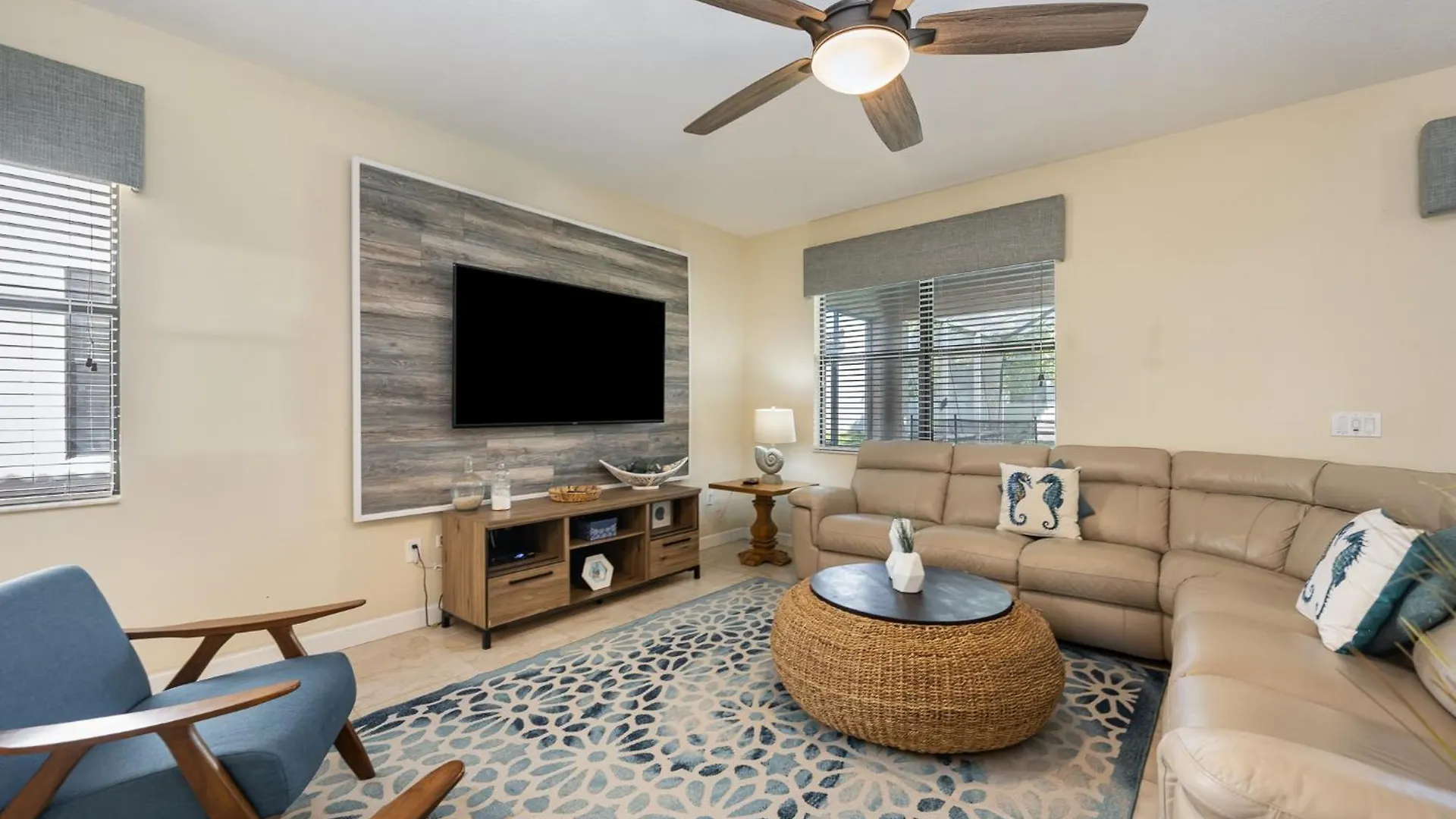 Holiday home Champions Gate 8Br Villa W/ Pool,Game Room Davenport United States
